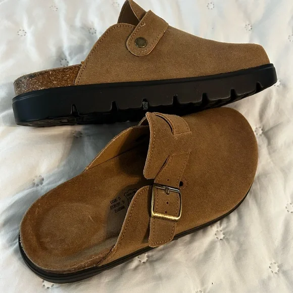 Project Cloud Suede Slip-On Clogs in Dark Brown - Picture 5 of 5